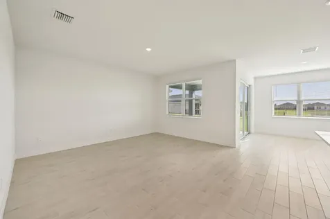 11262 Nw Blockbird Drive Port Saint Lucie FL 34987