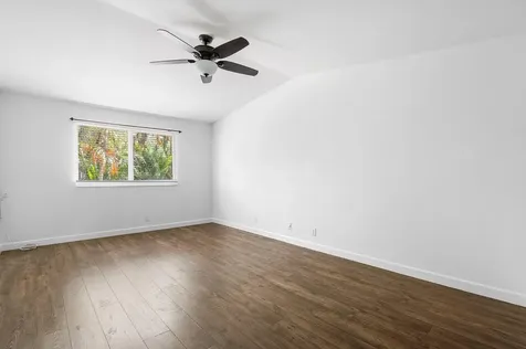 6684 Via Regina Boca Raton FL 33433