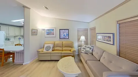 207 N Heron Drive Briny Breezes FL 33435