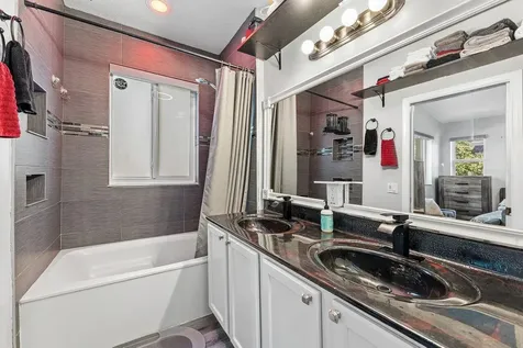 3263 Laurel Ridge Circle Riviera Beach FL 33404