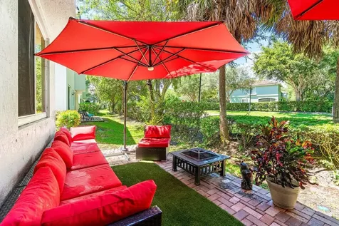 3263 Laurel Ridge Circle Riviera Beach FL 33404