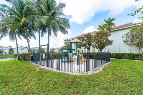 3263 Laurel Ridge Circle Riviera Beach FL 33404