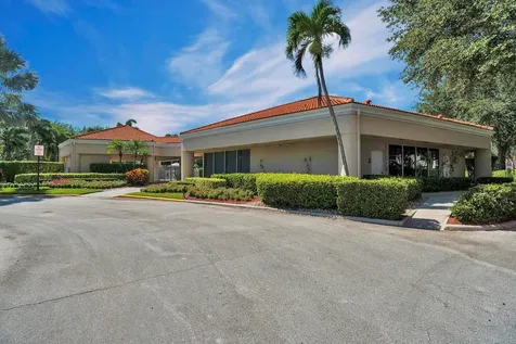 8653 Via Reale Boca Raton FL 33496