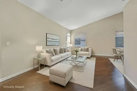 8653 Via Reale Boca Raton FL 33496