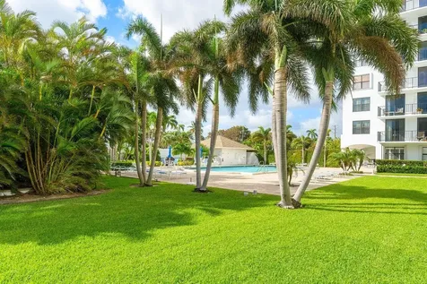 3800 Washington Road West Palm Beach FL 33405