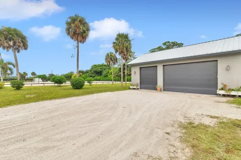 2770 E Road Loxahatchee Groves FL 33470