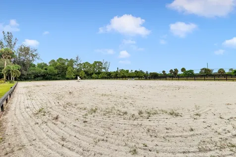 2770 E Road Loxahatchee Groves FL 33470