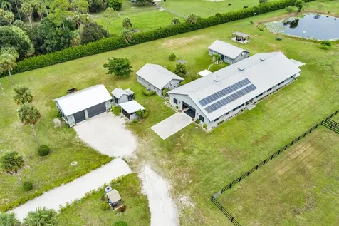 2770 E Road Loxahatchee Groves FL 33470
