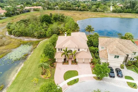 625 Glenfield Way Royal Palm Beach FL 33411