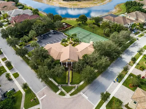 625 Glenfield Way Royal Palm Beach FL 33411