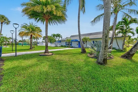 1097 Circle Terrace Delray Beach FL 33445