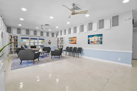 1097 Circle Terrace Delray Beach FL 33445