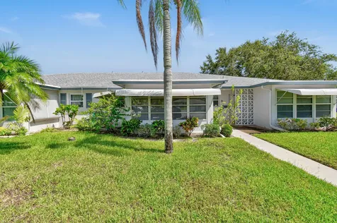 1097 Circle Terrace Delray Beach FL 33445