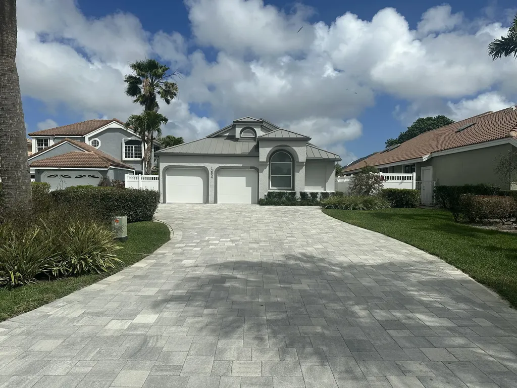 12854 Touchstone Place Palm Beach Gardens FL 33418