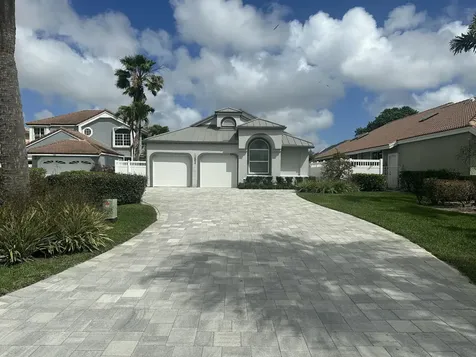 12854 Touchstone Place Palm Beach Gardens FL 33418
