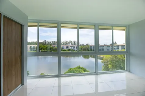 1902 Bermuda Circle Coconut Creek FL 33066