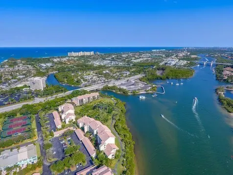 254 Village Boulevard Tequesta FL 33469