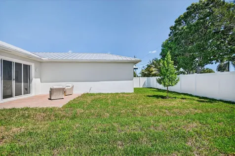 611 N Loxahatchee Drive Jupiter FL 33458