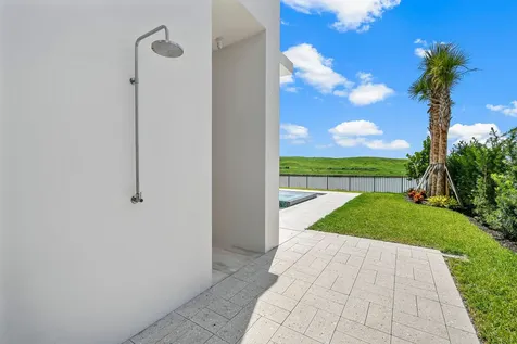 10955 Monte Rosa Drive Palm Beach Gardens FL 33412