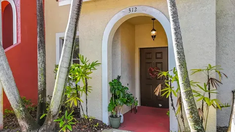 312 Bayfront Drive Boynton Beach FL 33435