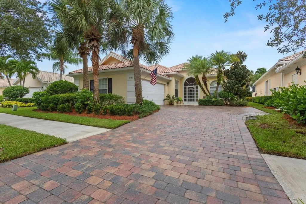 9182 Se Eldorado Way Hobe Sound FL 33455