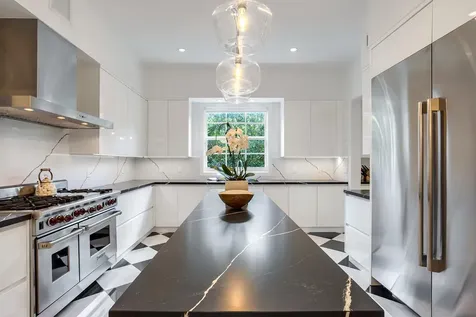 134 Casa Bendita Palm Beach FL 33480