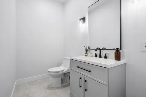 1031 Pinewood Lake Court Greenacres FL 33415