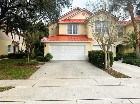 1031 Pinewood Lake Court Greenacres FL 33415