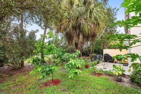 1031 Pinewood Lake Court Greenacres FL 33415