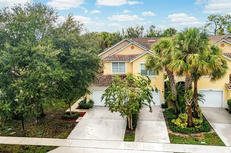1031 Pinewood Lake Court Greenacres FL 33415