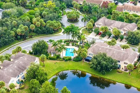 1031 Pinewood Lake Court Greenacres FL 33415