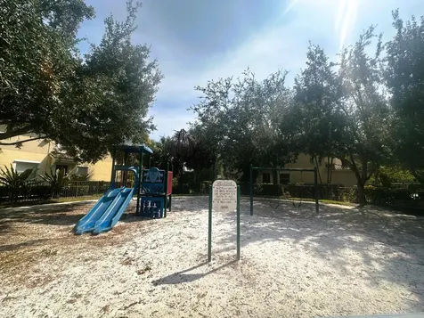 1031 Pinewood Lake Court Greenacres FL 33415