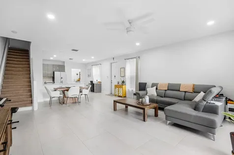 1031 Pinewood Lake Court Greenacres FL 33415