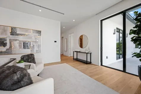 335 Ne 5th Street Boca Raton FL 33432