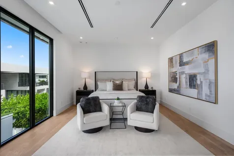 335 Ne 5th Street Boca Raton FL 33432