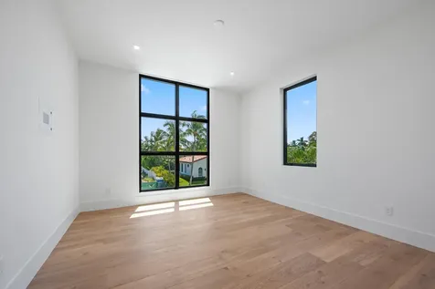 335 Ne 5th Street Boca Raton FL 33432