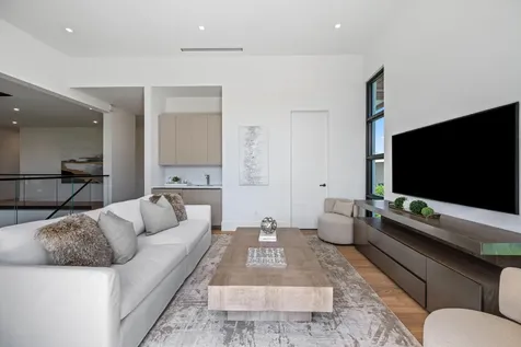 335 Ne 5th Street Boca Raton FL 33432