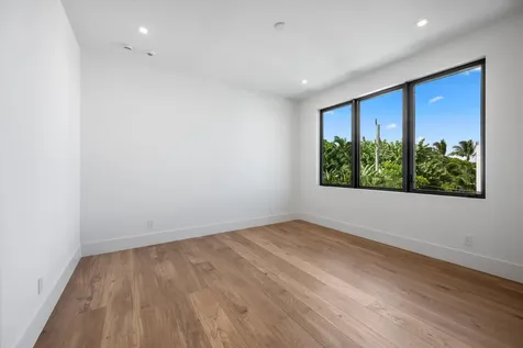 335 Ne 5th Street Boca Raton FL 33432