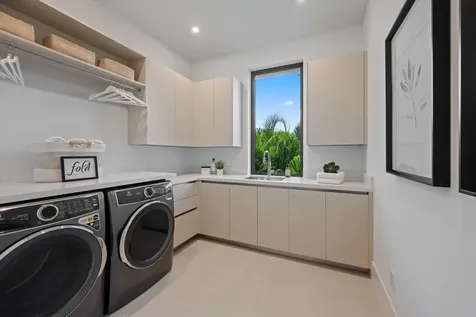 335 Ne 5th Street Boca Raton FL 33432