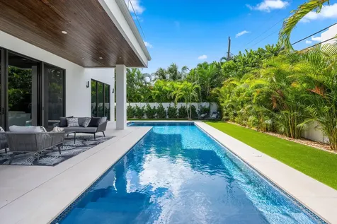 335 Ne 5th Street Boca Raton FL 33432