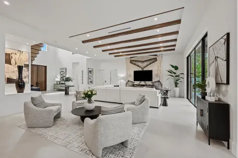 335 Ne 5th Street Boca Raton FL 33432