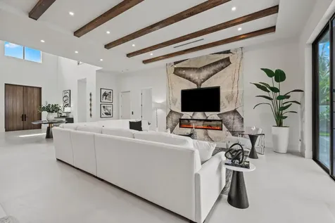 335 Ne 5th Street Boca Raton FL 33432