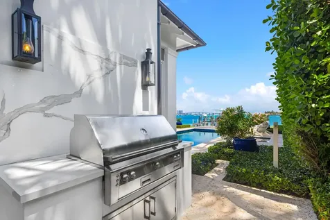 1610 N Ocean Boulevard Palm Beach FL 33480