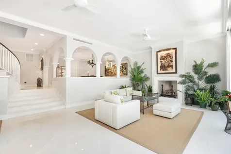 255 Everglade Avenue Palm Beach FL 33480