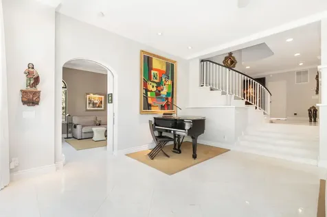 255 Everglade Avenue Palm Beach FL 33480