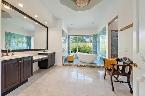8470 Egret Lakes Lane West Palm Beach FL 33412