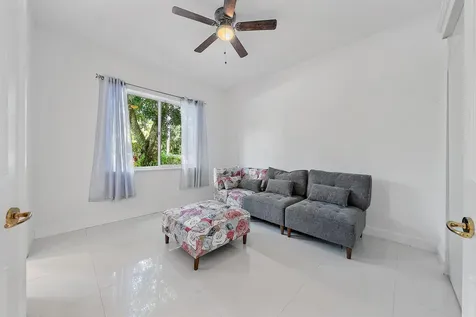 8470 Egret Lakes Lane West Palm Beach FL 33412