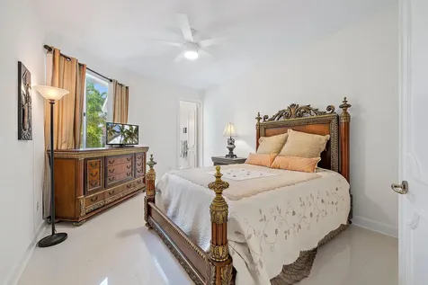 8470 Egret Lakes Lane West Palm Beach FL 33412