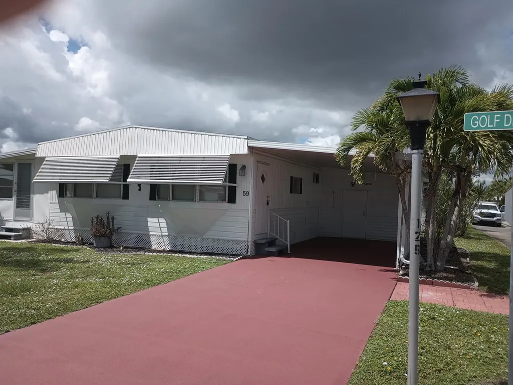 59 Golf Drive Port Saint Lucie FL 34952