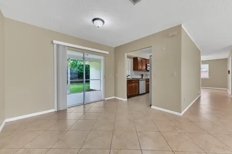 5001 Woodstone Circle Lake Worth FL 33463